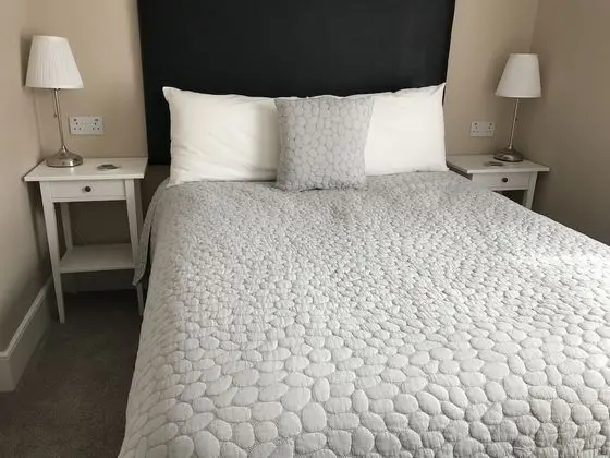 Tek Büyük Yataklı Oda (Room 2)