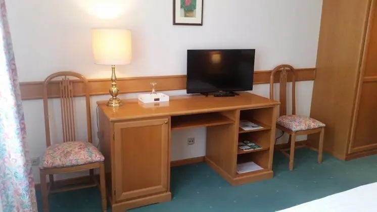 Büyük Yataklı Tek Kişilik Oda, Balkon (Water Bed)