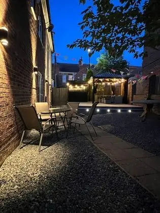 Exclusive Ev, Banyolu/Duşlu, Bahçe Manzaralı