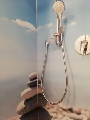 Büyük Yataklı Tek Kişilik Oda