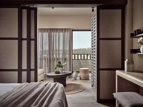 Evergreen Junior Suite with balcony