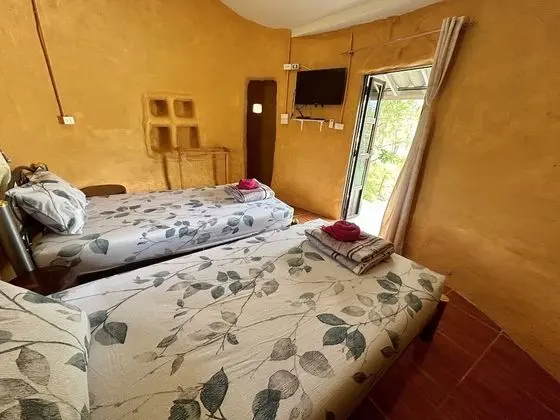 Basic Cabin (Dinclone)
