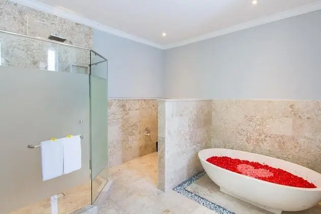 Villa, 3 Yatak Odası, Kişiye Özel Havuzlu