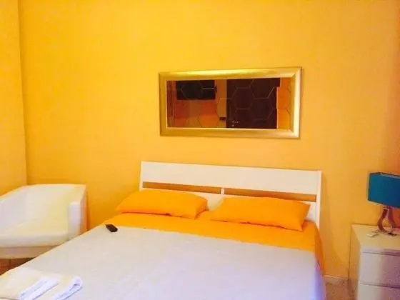 Business Tek Büyük Yataklı Oda