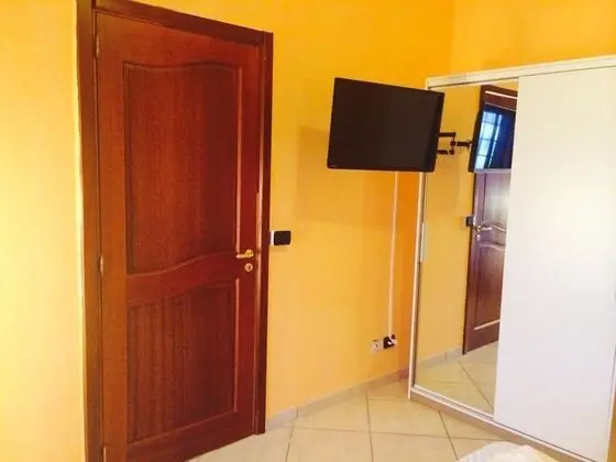 Business Tek Büyük Yataklı Oda