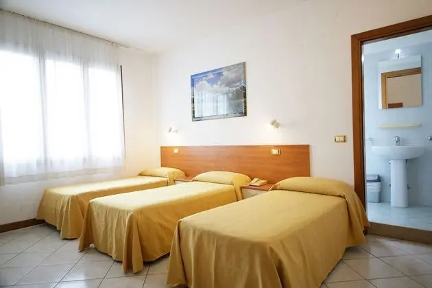 Family Üç Kişilik Oda, Özel Banyo