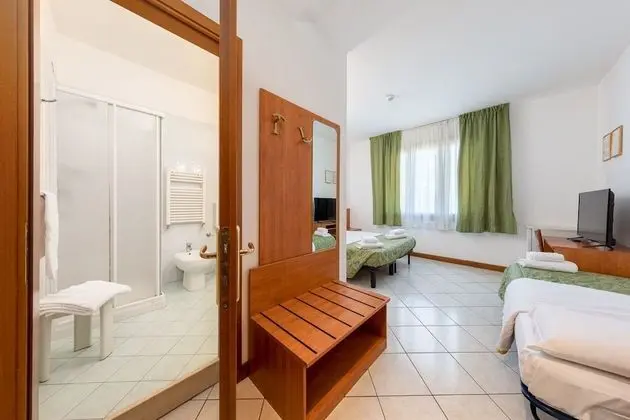 Family Üç Kişilik Oda, Özel Banyo