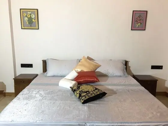 Deluxe Tek Büyük Yataklı Oda, 1 Yatak Odası, Sigara İçilmez, Özel Banyo