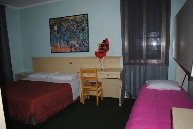 Dört Kişilik Oda