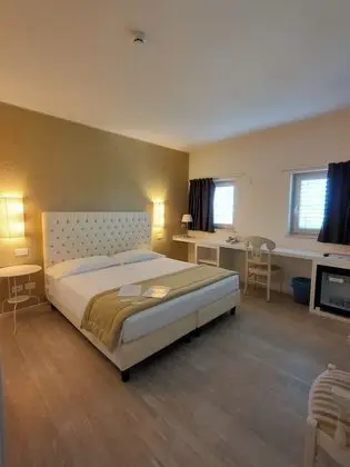 Standard Tek Büyük veya İki Ayrı Yataklı Oda, 1 Yatak Odası, Buzdolabı, Şehir Manzaralı