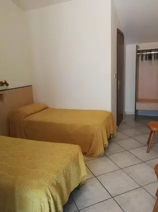 Tek Büyük Yataklı Oda, Balkon