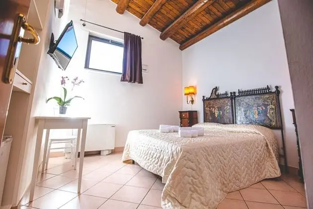 Tek Büyük Yataklı Oda