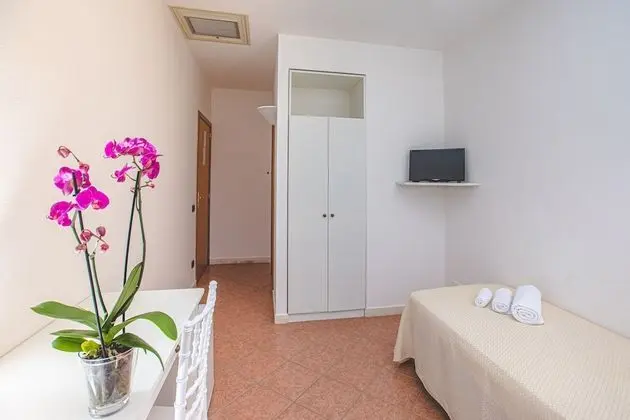 Tek Kişilik Oda, Teras