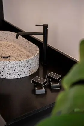 Luxury Tek Büyük Yataklı Oda