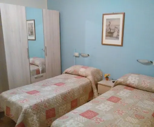 İki Ayrı Yataklı Oda, 2 Tek Kişilik Yatak