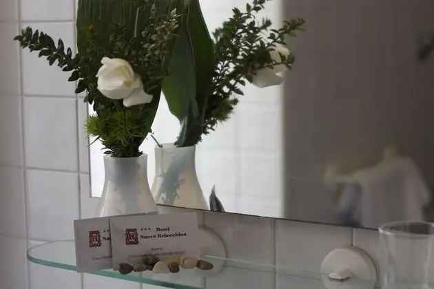 Deluxe Tek Büyük Yataklı Oda, Sıcak Su Küveti