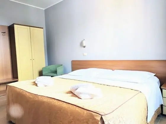 Tek Büyük veya İki Ayrı Yataklı Oda
