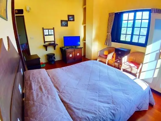 Honeymoon Tek Büyük Yataklı Oda