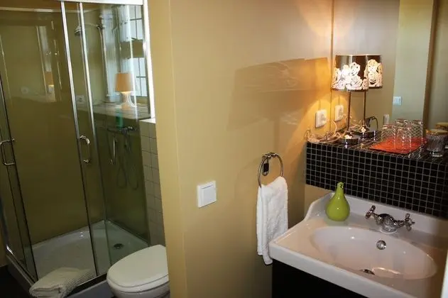 Basic Dört Kişilik Oda, 1 Yatak Odası, Özel Banyo, Şehir Manzaralı