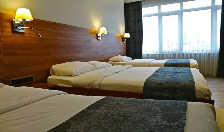 Dört Kişilik Oda