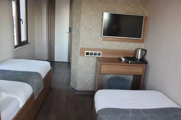 İki Ayrı Yataklı Oda