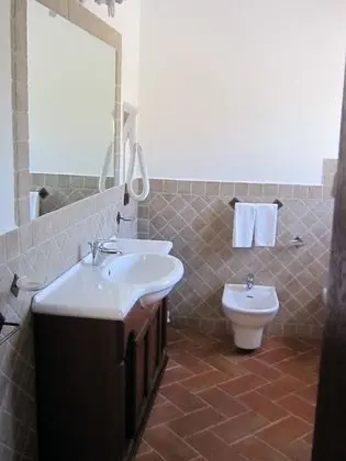 Premium Tek Büyük Yataklı Oda