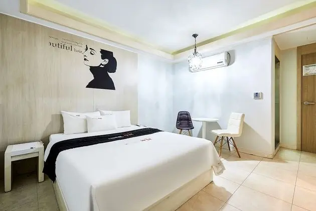 Non-Smoking Room
