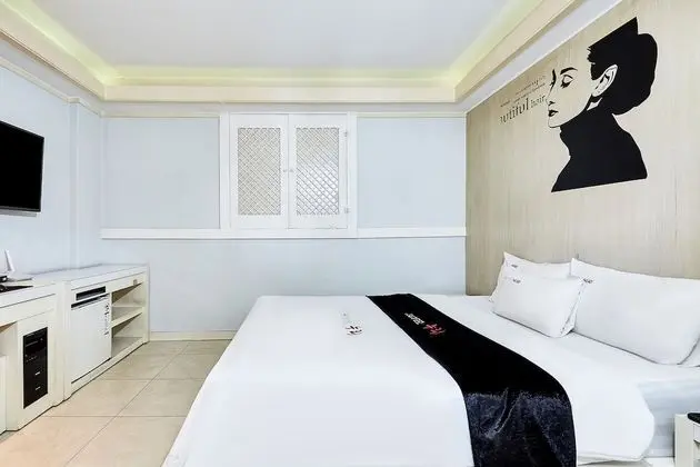 Non-Smoking Room