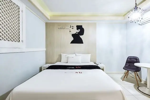 Non-Smoking Room
