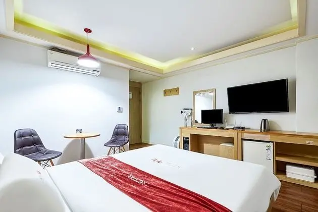 Non-Smoking Room