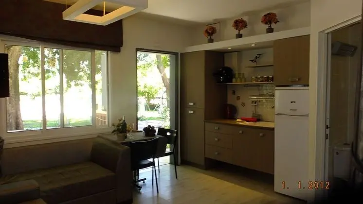 Deluxe Stüdyo, Jakuzi