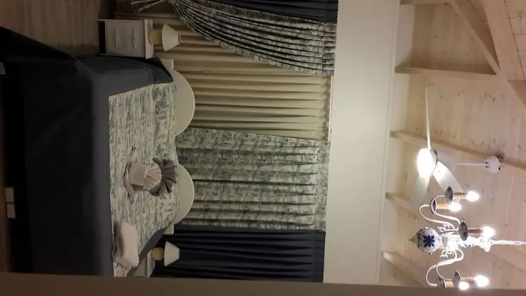 Standard Stüdyo, Dağ Manzaralı