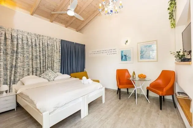 Standard Stüdyo, Dağ Manzaralı