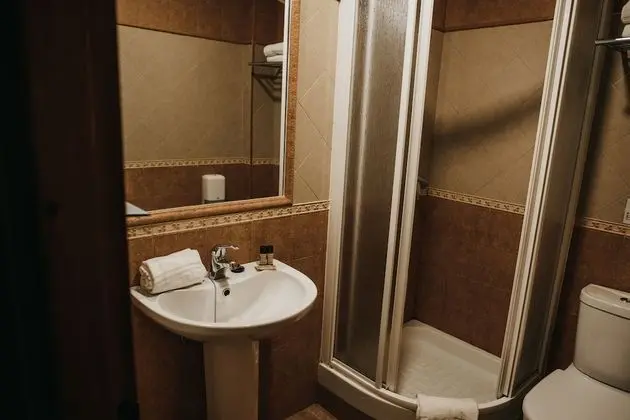 Superior Tek Büyük veya İki Ayrı Yataklı Oda