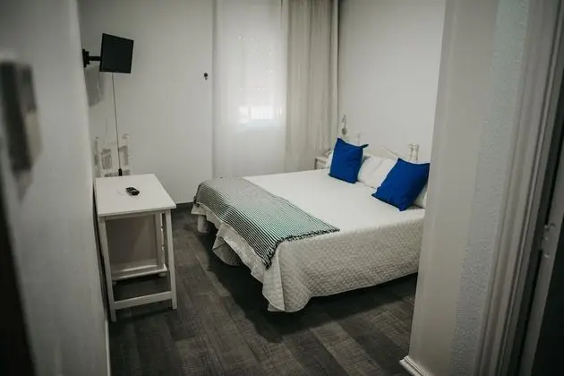 Tek Büyük Yataklı Oda, 1 Çift Kişilik Yatak, Zemin Kat