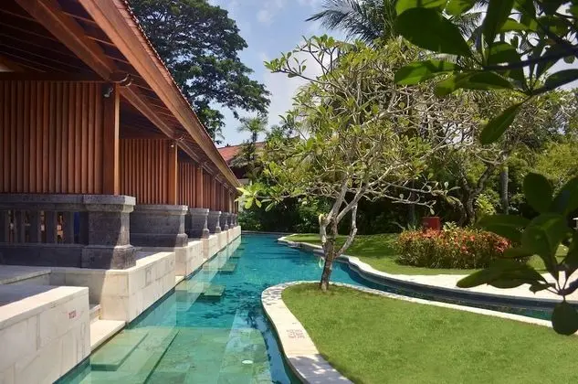 Club Oda, Lagün Manzaralı (Palace Club Lagoon Room)