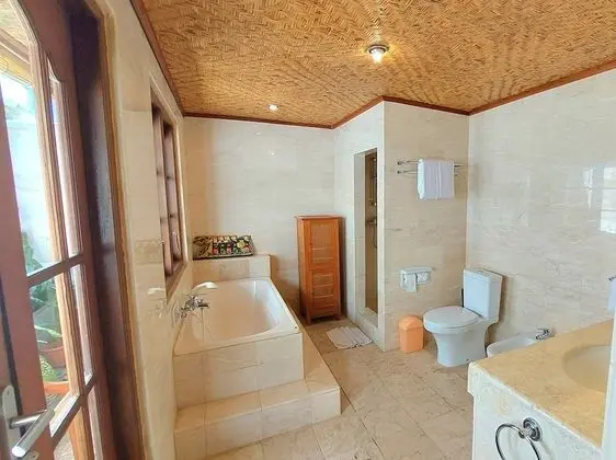 Deluxe Bungalov, 2 Yatak Odası, Deniz Manzaralı