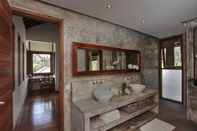 Villa Rumah Isah