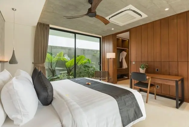 Luxury Villa, 4 Yatak Odası, Havuz Manzaralı