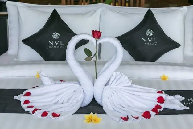 Luxury Villa, 4 Yatak Odası, Havuz Manzaralı