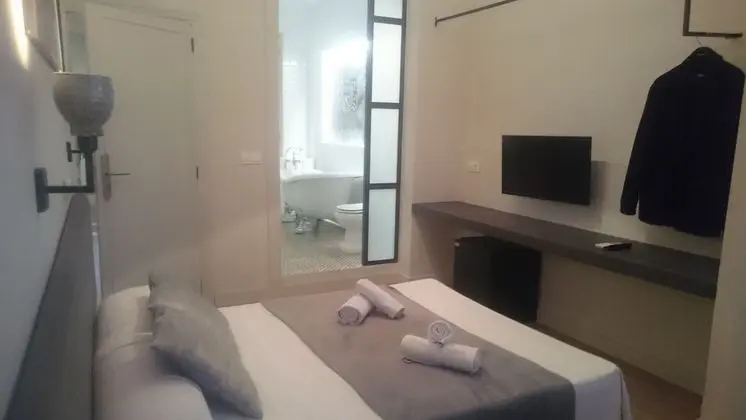 Tek Büyük Yataklı Oda, Özel Banyo