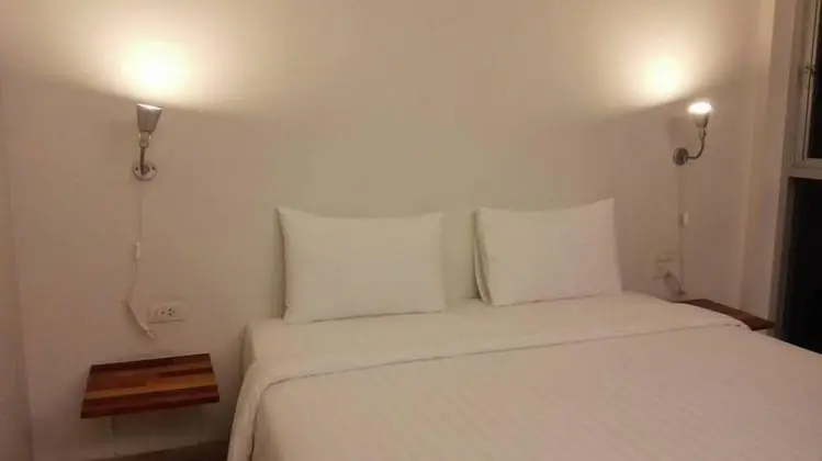 Budget King Bed