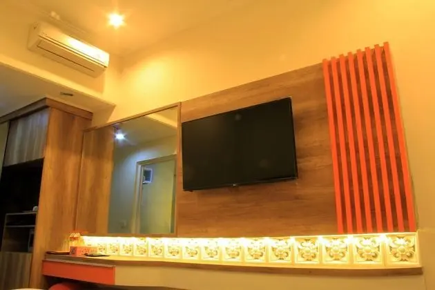 Deluxe Oda, Havuz Manzaralı