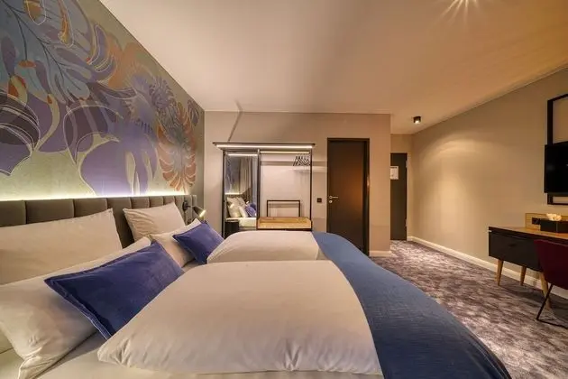 King Room