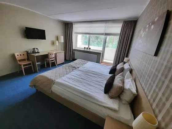 Tek Büyük Yataklı Oda