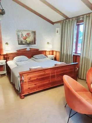 Süit, Göl Manzaralı (Don Carlos)