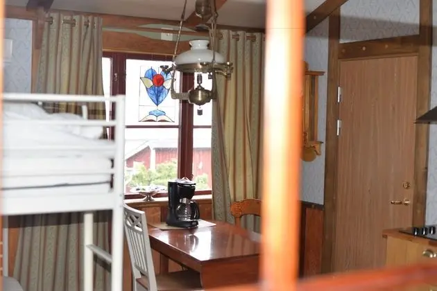 Süit, Göl Manzaralı (Don Carlos)