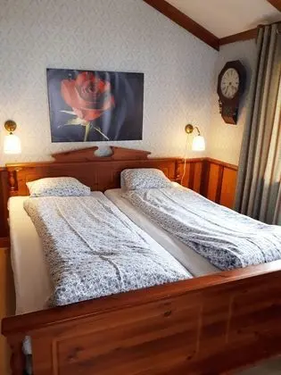 Süit, Göl Manzaralı (Don Carlos)