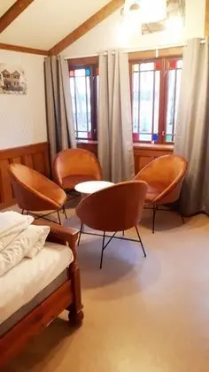 Süit, Göl Manzaralı (Don Carlos)