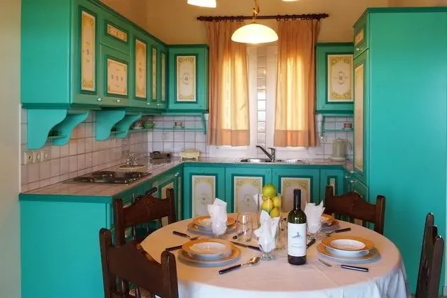 Villa, 2 Bedrooms to Villa, 2 Bedrooms (AGGELOS)